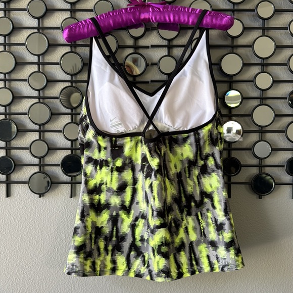 Nike Tankini Top - Picture 3 of 5